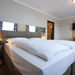 Arthotel Ana Flair ホテル 3*
