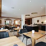 ホテル Arthotel Ana Flair ネルトリンゲン